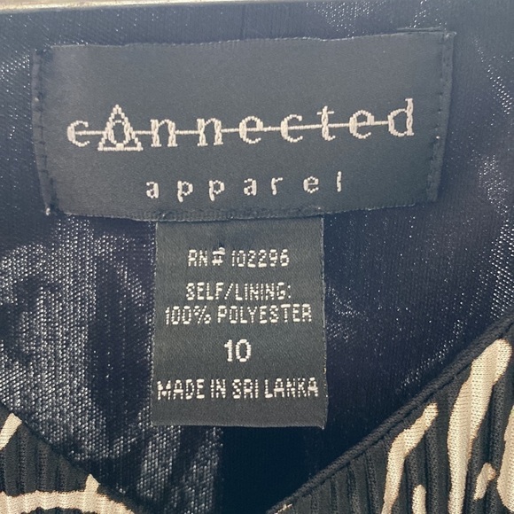 Y womens Connected black floral short sleeve stretch layered dress size 10 - Picture 2 of 3